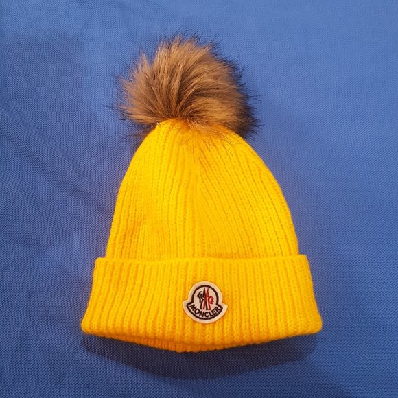 yellow moncler hat